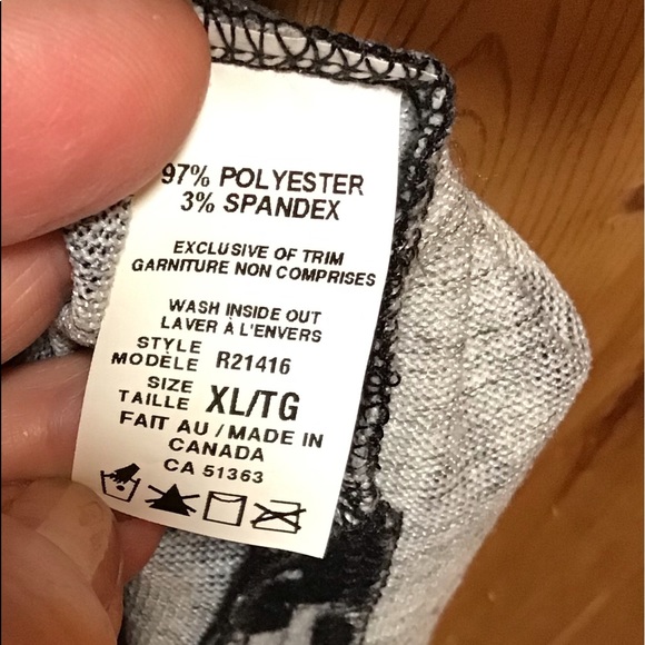 Canadian Made Tunic! - Picture 4 of 4